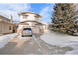 998 Suncastle Drive SE Calgary, AB T2W 2W7