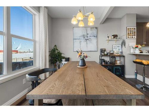 99 Evansfield Rise Nw, Calgary, AB - Indoor Photo Showing Dining Room