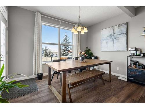 99 Evansfield Rise Nw, Calgary, AB - Indoor Photo Showing Dining Room