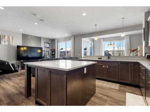 99 Evansfield Rise Nw, Calgary, AB - Indoor Photo Showing Kitchen With Upgraded Kitchen