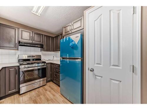 218 Taracove Place Ne, Calgary, AB - Indoor Photo Showing Kitchen