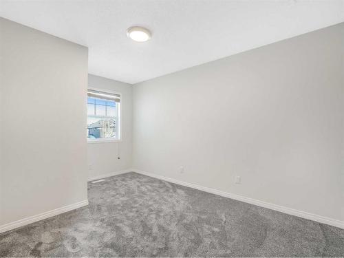 53 Chaparral Ridge Rise Se, Calgary, AB - Indoor Photo Showing Other Room