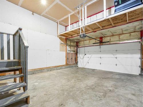 53 Chaparral Ridge Rise Se, Calgary, AB - Indoor Photo Showing Garage