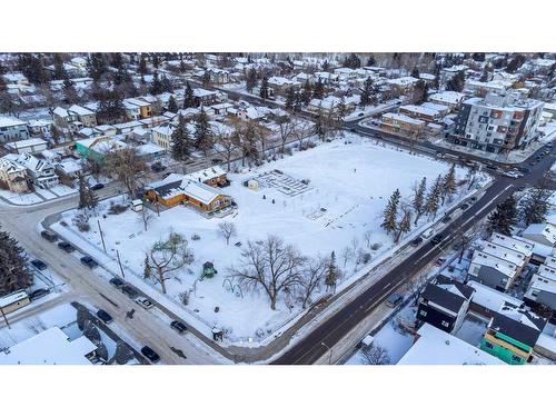 1532 19 Avenue Nw, Calgary, AB - Outdoor With View