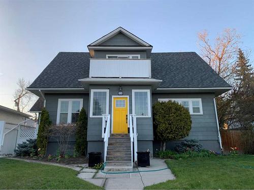 3536 2 Avenue Sw, Calgary, AB - Outdoor With Facade