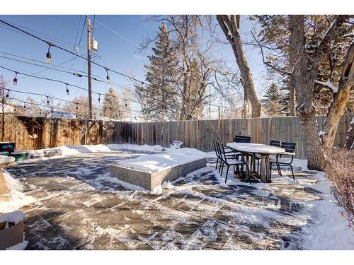 3536 2 Avenue Sw, Calgary, AB - Outdoor