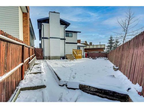 52 Millward Place Ne, Calgary, AB - Outdoor