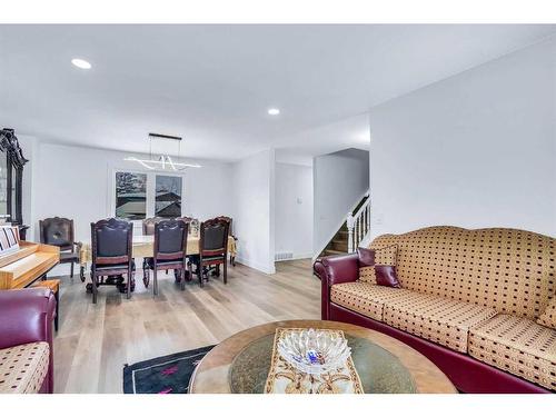 52 Millward Place Ne, Calgary, AB - Indoor Photo Showing Living Room