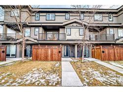 1812 47 Street NW Calgary, AB T3B 0P5