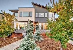 2-942 38th Street SW Calgary, AB T3C 1T3