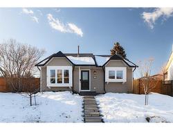 228 Mckerrell Place SE Calgary, AB T2Z 1R6