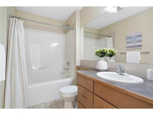 12 Tuscany Glen Place Nw, Calgary, AB - Indoor Photo Showing Bathroom