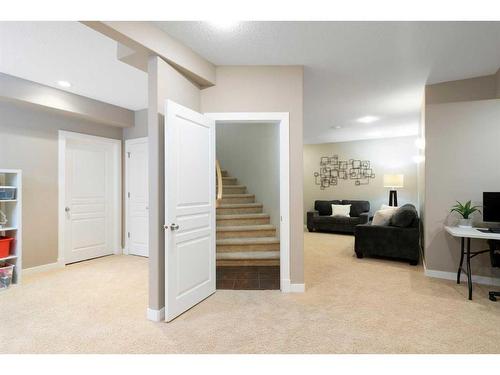 12 Tuscany Glen Place Nw, Calgary, AB - Indoor Photo Showing Other Room