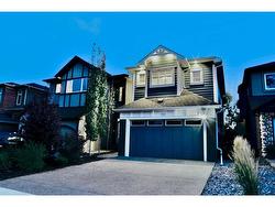 623 27 Avenue NE Calgary, AB T2E 2A7