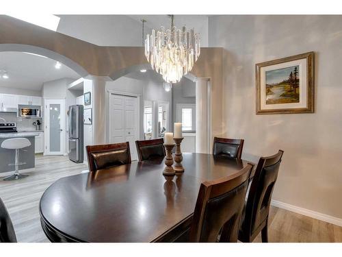 229 Chaparral Villas Se, Calgary, AB - Indoor Photo Showing Dining Room