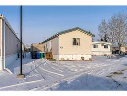 911-1101 84 Street NE Calgary, AB T2A 7X2