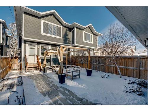 621 15 Avenue Ne, Calgary, AB - Outdoor