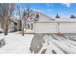 52 Douglasview Park SE Calgary, AB T2Z 2R9