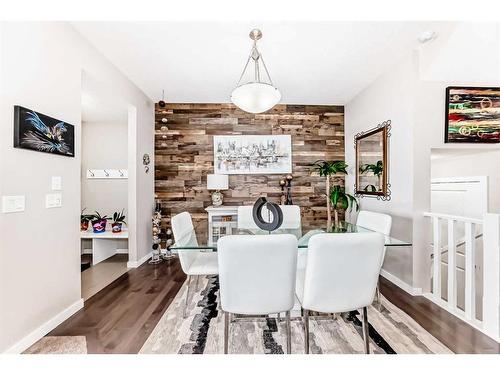 83 Evansborough Common Nw, Calgary, AB - Indoor Photo Showing Dining Room