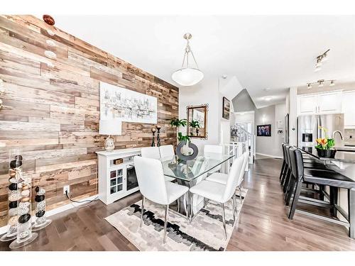 83 Evansborough Common Nw, Calgary, AB - Indoor Photo Showing Dining Room