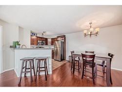 2209-8 Bridlecrest Drive SW Calgary, AB T2Y 0H7