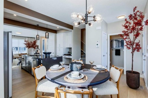 422 River Avenue, Cochrane, AB - Indoor Photo Showing Dining Room