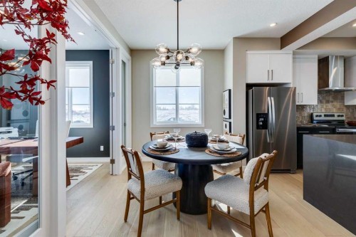 422 River Avenue, Cochrane, AB - Indoor Photo Showing Dining Room