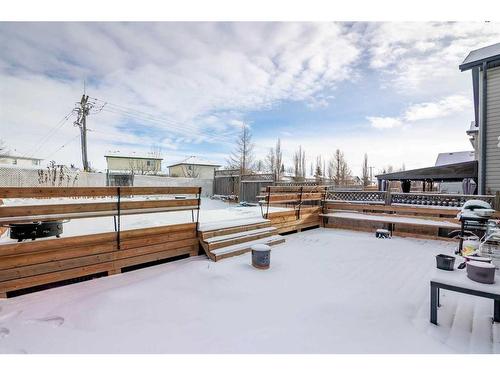 319 Coventry Road Ne, Calgary, AB - Outdoor