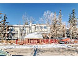 206-550 Westwood Drive SW Calgary, AB T3C 3T9