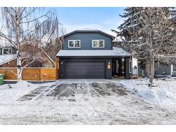 16 Stradwick Way SW Calgary, AB T3H 1G9