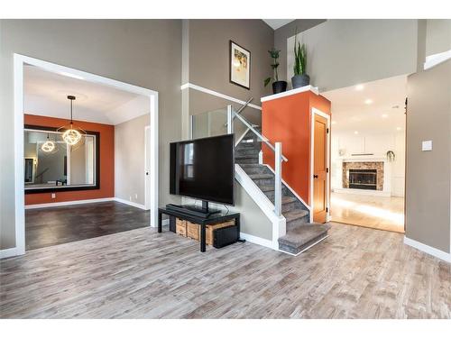 1393 Shawnee Road Sw, Calgary, AB - Indoor