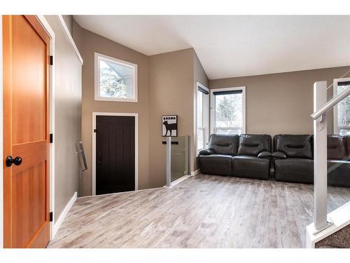 1393 Shawnee Road Sw, Calgary, AB - Indoor