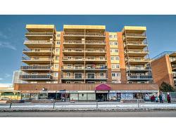 201-1334 12 Avenue SW Calgary, AB T3C 3R9