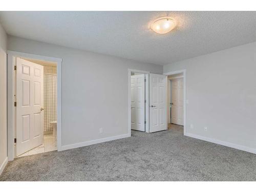 58 Anaheim Place Ne, Calgary, AB - Indoor Photo Showing Bedroom