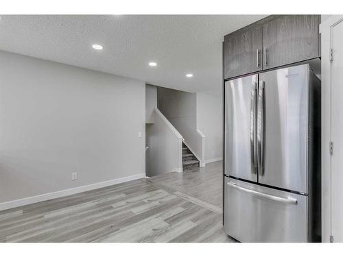 58 Anaheim Place Ne, Calgary, AB - Indoor Photo Showing Kitchen With Stainless Steel Kitchen With Upgraded Kitchen