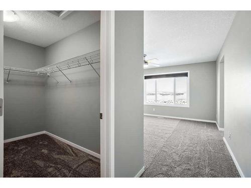 228 Cranarch Crescent Se, Calgary, AB - Indoor