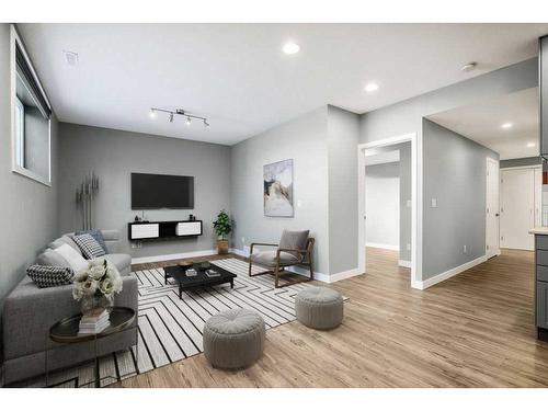 228 Cranarch Crescent Se, Calgary, AB - Indoor Photo Showing Living Room