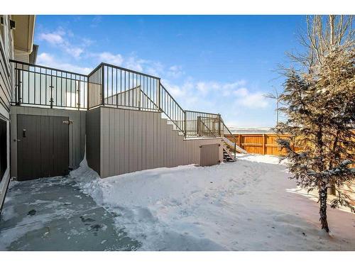 228 Cranarch Crescent Se, Calgary, AB - Outdoor