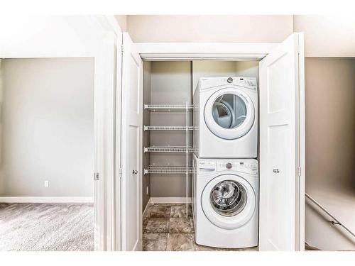 1517 Symons Valley Parkway Nw, Calgary, AB - Indoor Photo Showing Laundry Room