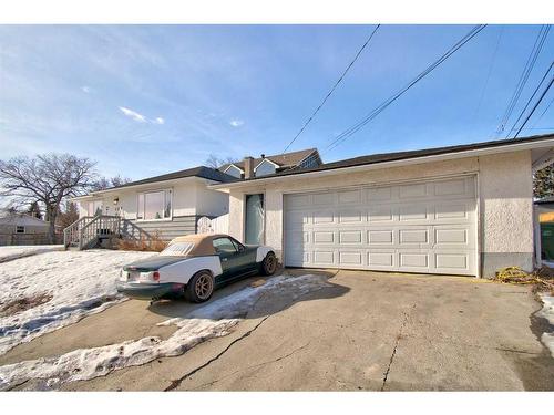 3203 9 Street Nw, Calgary, AB - Outdoor With Exterior