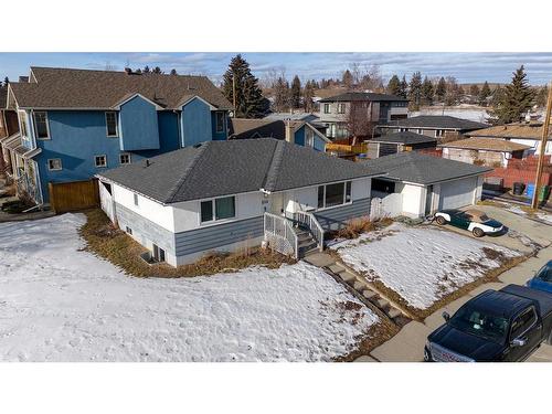 3203 9 Street Nw, Calgary, AB - Outdoor