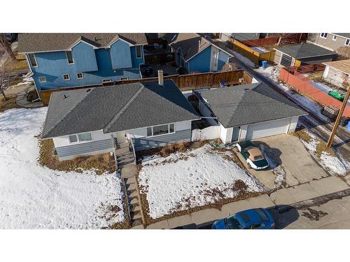 3203 9 Street Nw, Calgary, AB - Outdoor