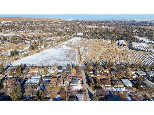 3203 9 Street Nw, Calgary, AB - Outdoor With View