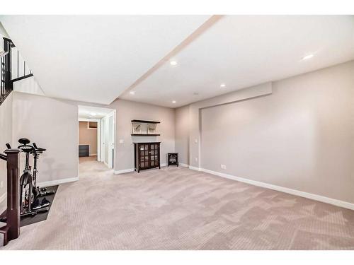 3327 40 Street Sw, Calgary, AB - Indoor Photo Showing Other Room