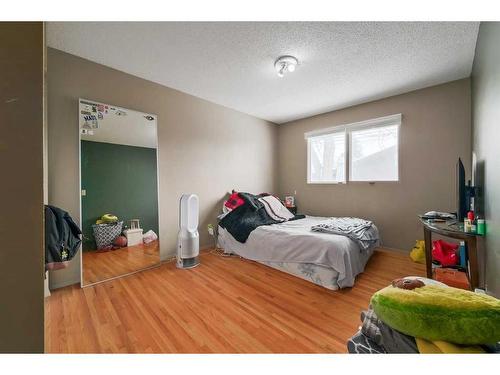 1508 Acadia Drive Se, Calgary, AB - Indoor Photo Showing Bedroom