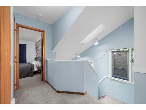 204 Macewan Glen Drive Nw, Calgary, AB - Indoor Photo Showing Other Room