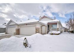 126 Chaparral Close SE Calgary, AB T2X 3L8