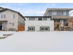 3701 Cedarille Drive SW Calgary, AB T2W 3J5