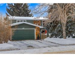 811 Cannell Road SW Calgary, AB T2W 1T5