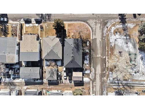 6810 6 Street Sw, Calgary, AB - Outdoor